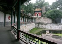 黑龙潭龙王庙
