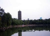 北大未名湖