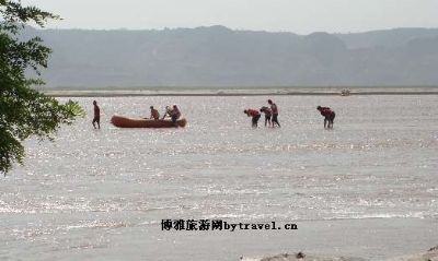 黄河漂流