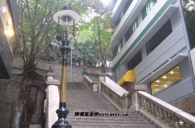 都爹利街