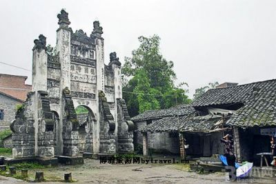 任市陶牌坊
