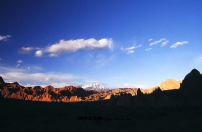 天山神秘大峡谷