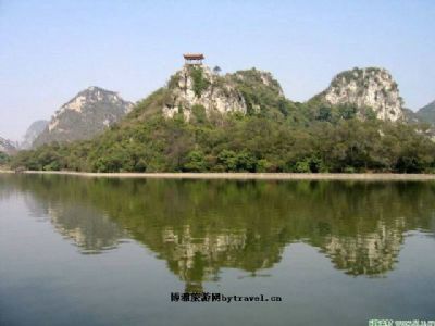 立鱼峰风景区