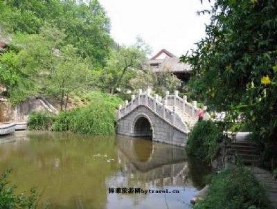 荆门市龙泉公园