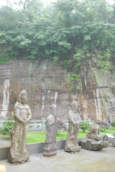 毛家宕毛坯石雕
