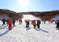 清闲庄园滑雪场
