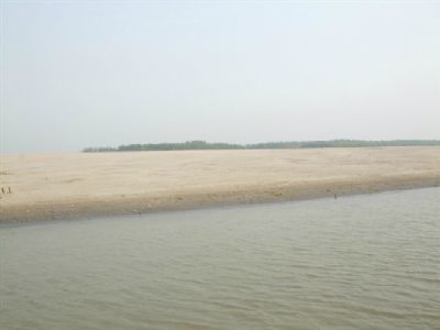 天行洲