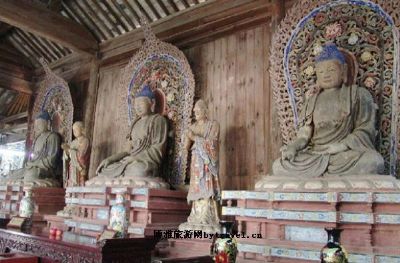 紫金庵罗汉塑像