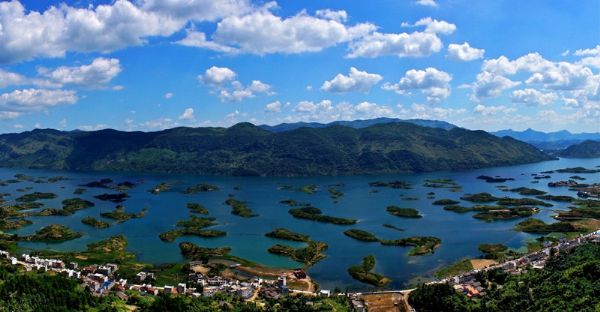 王英仙岛湖