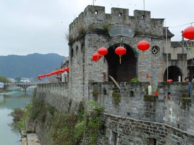 汀州城墙