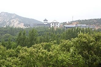 凤凰山百果谷生态旅游区